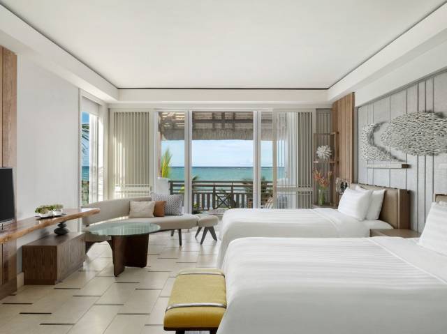 Junior Suite Frangipani Club Ocean View - Cama Twin